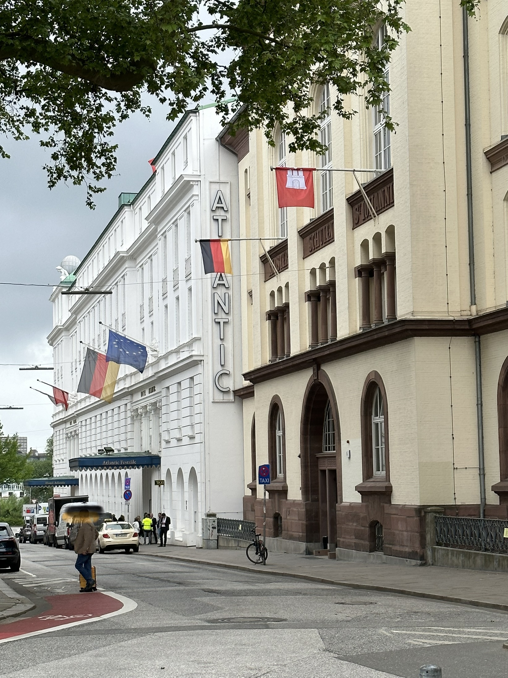 Jahrestag der Gründung der Bundesrepublik Deutschland – Campus Zweiter